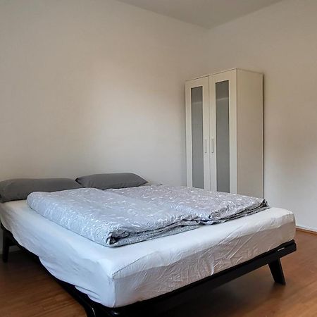 Private Guestroom Fair/Messe Ганновер Экстерьер фото