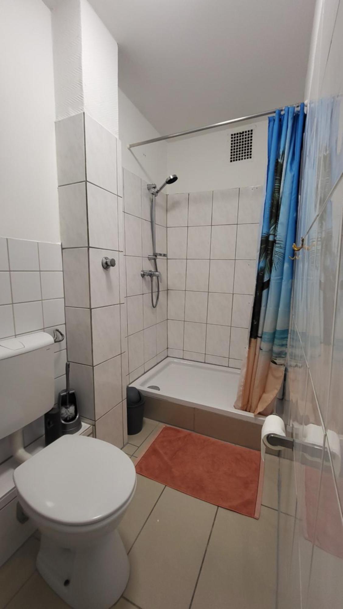 Private Guestroom Fair/Messe Ганновер Экстерьер фото